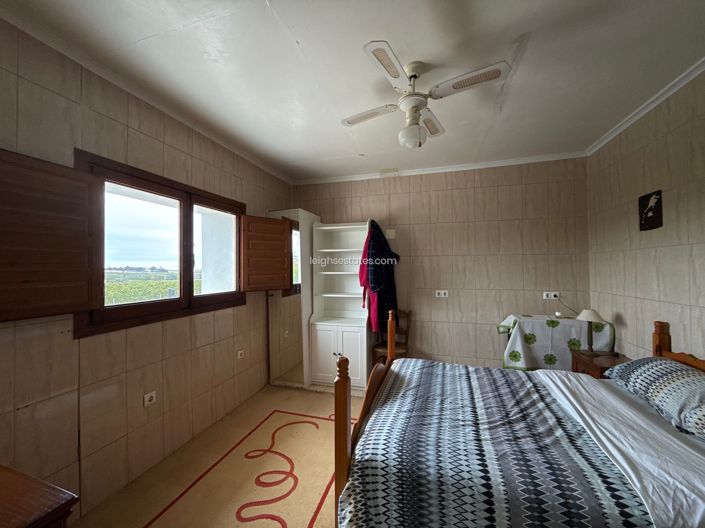 Image No.12-4 Bed Villa for sale