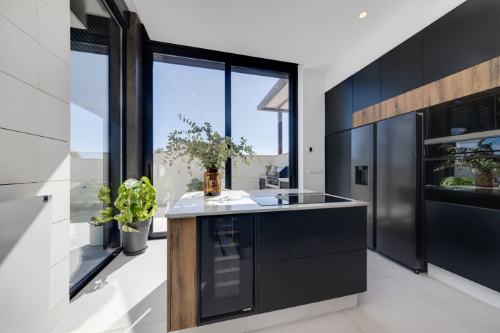 Image No.9-3 Bed Townhouse for sale