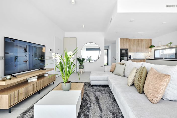 Image No.19-3 Bed Townhouse for sale