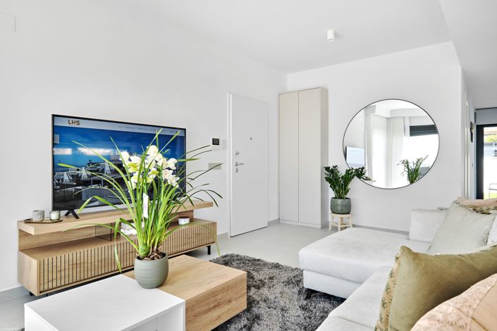 Image No.20-3 Bed Townhouse for sale