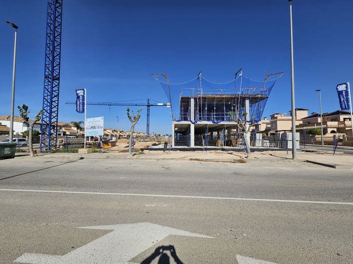 Image No.22-3 Bed Apartment for sale