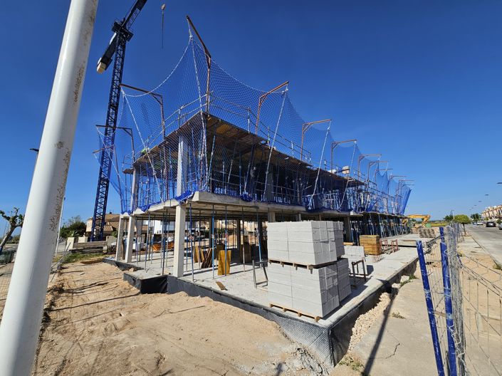 Image No.26-3 Bed Apartment for sale