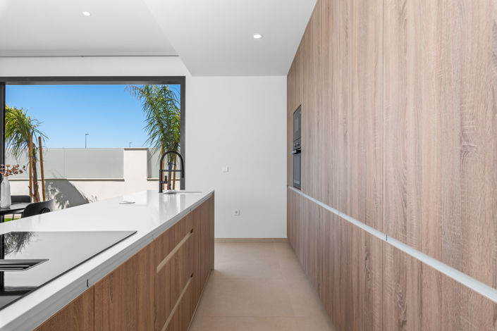 Image No.9-3 Bed Townhouse for sale