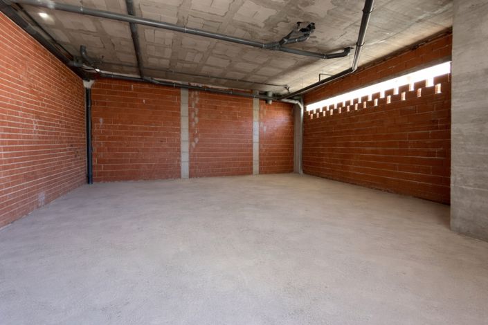 Image No.2-Commercial for sale