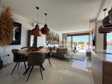 o1jn88m85j12s36ri8pn1egg6rg3m