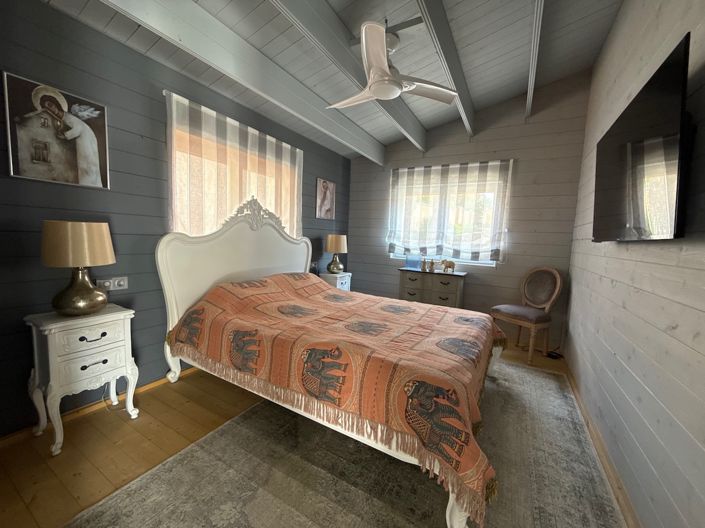 Image No.21-2 Bed Villa for sale