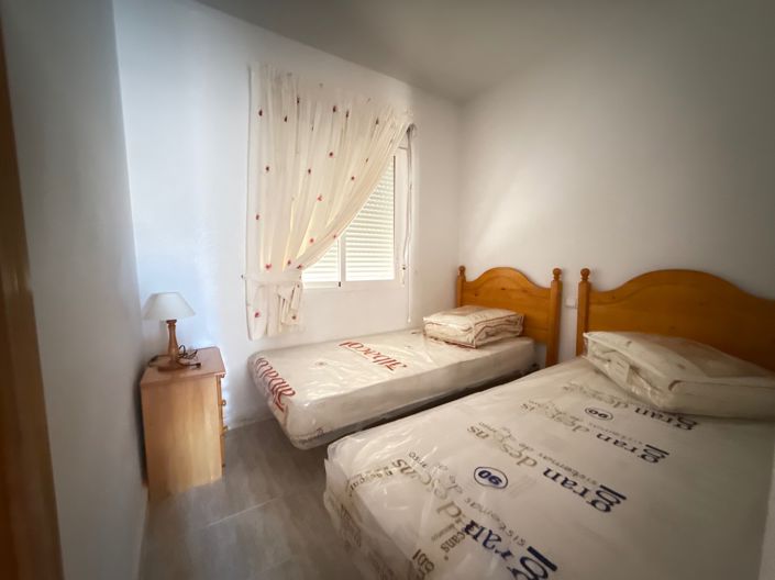 Image No.9-2 Bed Apartment for sale