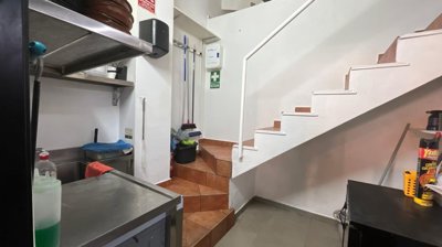 o1jqrki1obvb65gt14051aihi2t35