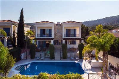 luxury-villa-neo-chorio-external-1