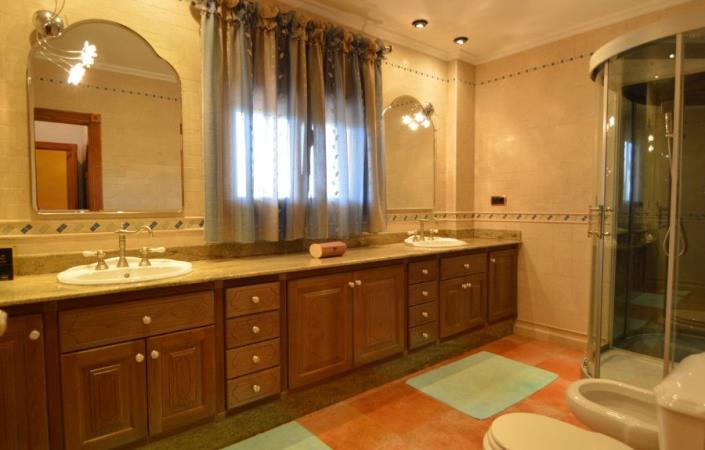 Image No.23-Villa de 5 chambres à vendre à Callosa de Segura