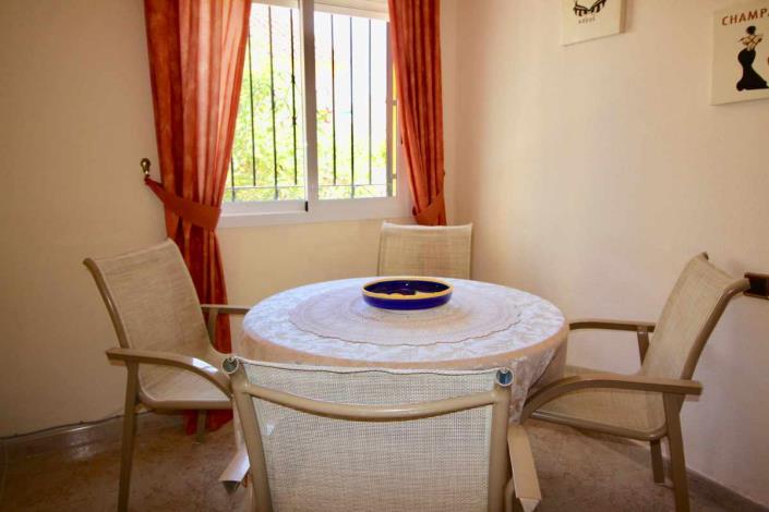 Image No.22-3 Bed Villa / Detached for sale