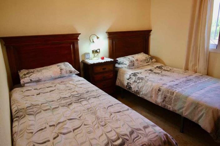 Image No.26-3 Bed Villa / Detached for sale