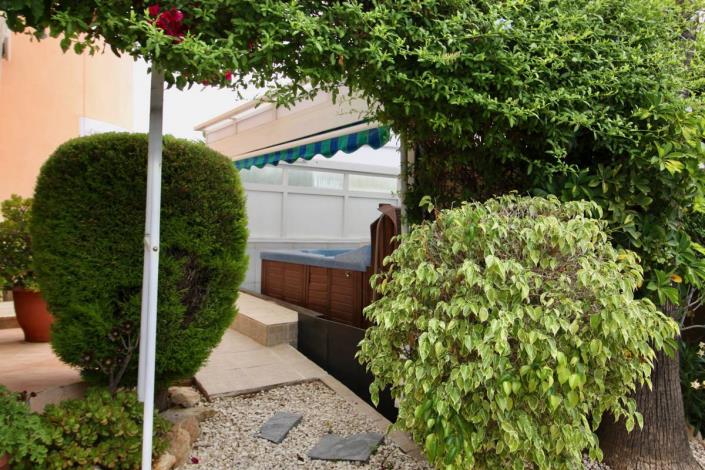 Image No.11-3 Bed Villa / Detached for sale