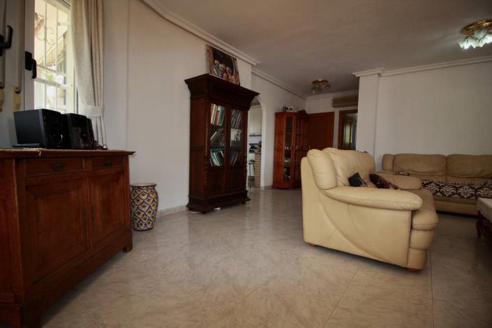 Image No.13-4 Bed Villa / Detached for sale