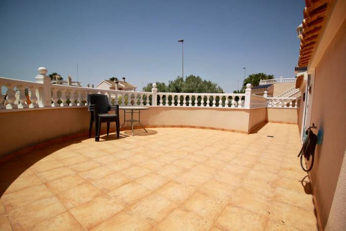 Image No.30-4 Bed Villa / Detached for sale