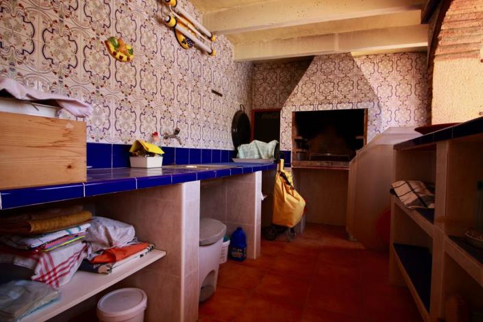 Image No.11-4 Bed Villa / Detached for sale