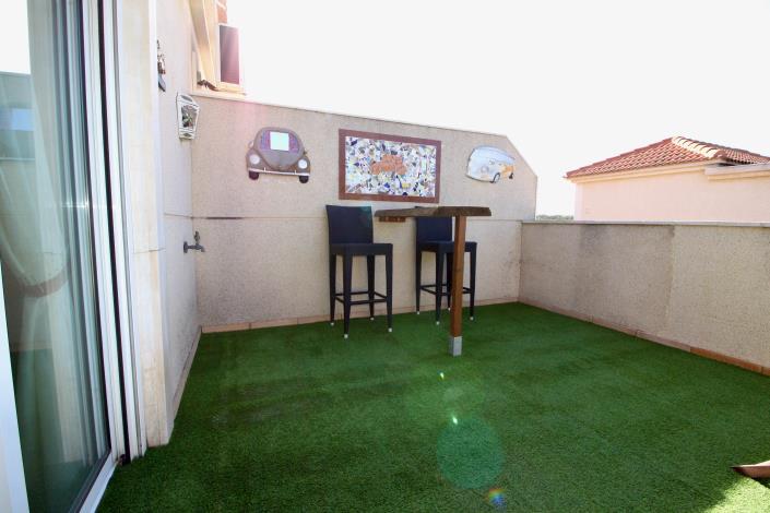 Image No.27-3 Bed Villa / Detached for sale