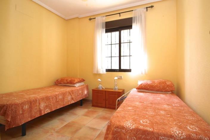 Image No.10-3 Bed Apartment for sale