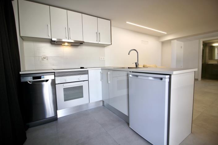 Image No.22-3 Bed Apartment for sale