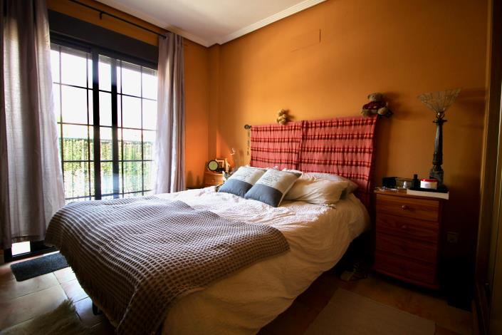 Image No.13-3 Bed Apartment for sale