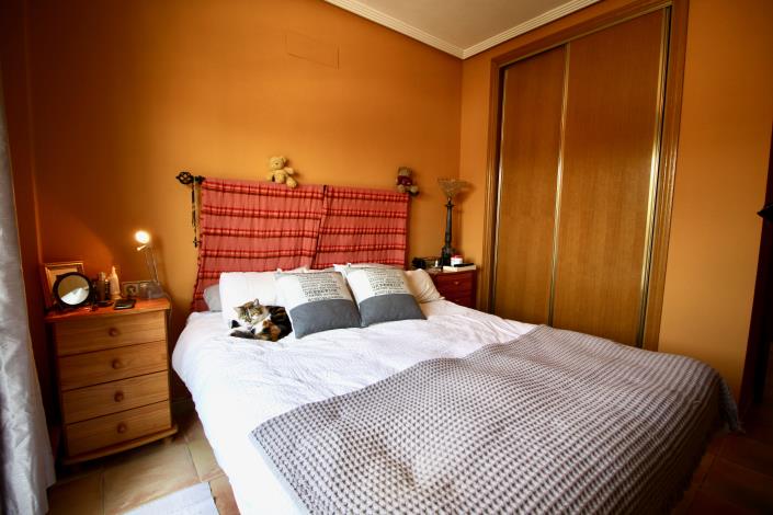 Image No.12-3 Bed Apartment for sale