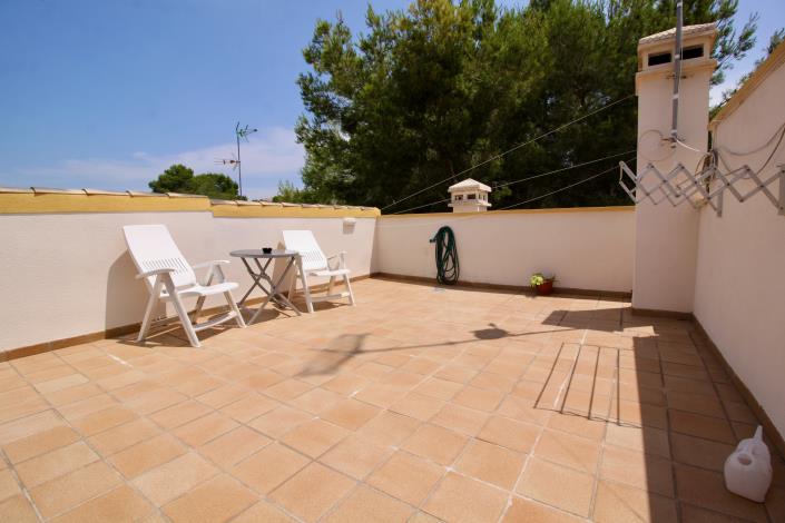 Image No.17-3 Bed Apartment for sale