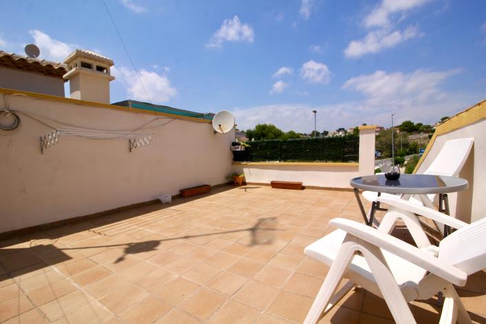 Image No.18-3 Bed Apartment for sale