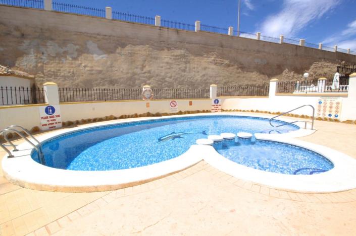 Image No.29-3 Bed Apartment for sale