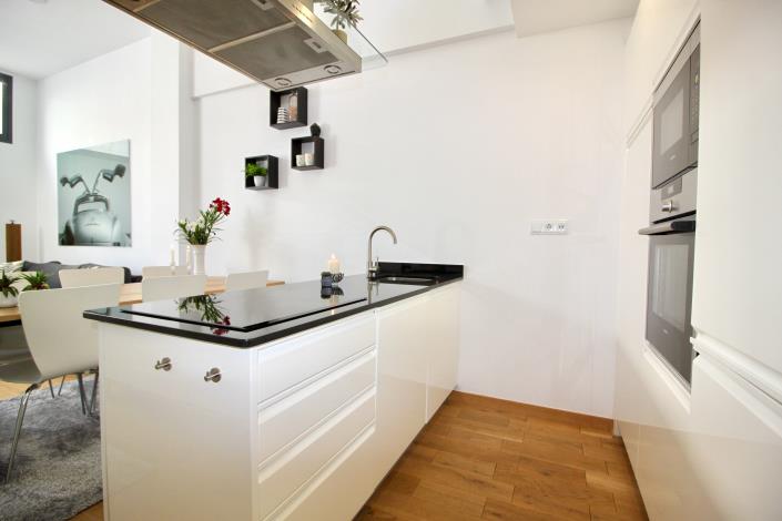 Image No.18-2 Bed Villa for sale