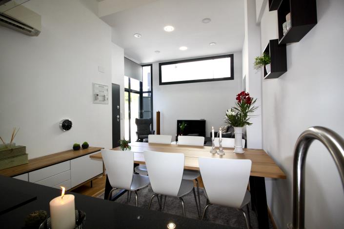 Image No.20-2 Bed Villa for sale