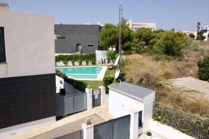 Image No.29-2 Bed Villa for sale