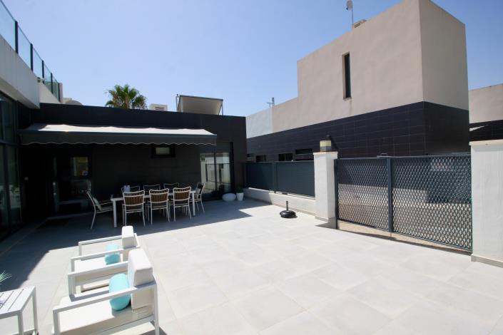 Image No.3-2 Bed Villa for sale