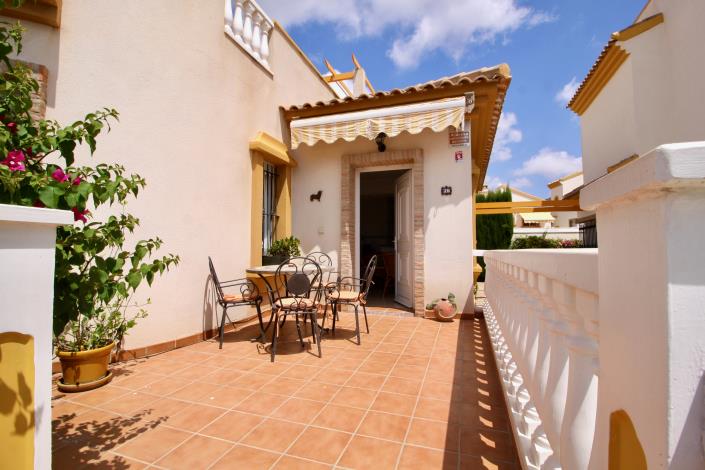 Image No.4-2 Bed Villa / Detached for sale