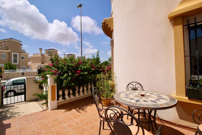 Image No.5-2 Bed Villa / Detached for sale