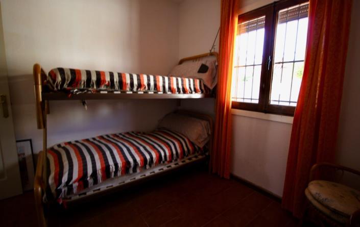 Image No.27-3 Bed Villa / Detached for sale