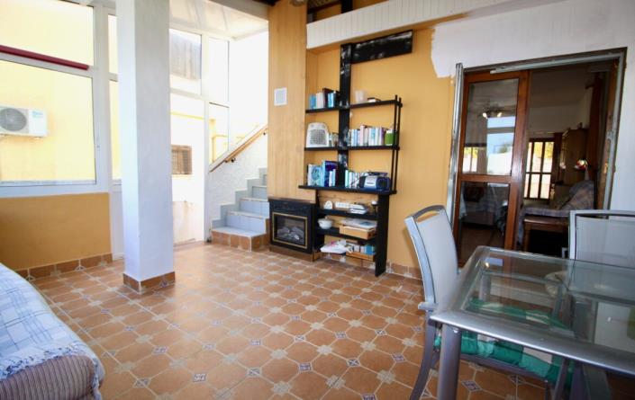 Image No.33-3 Bed Villa / Detached for sale