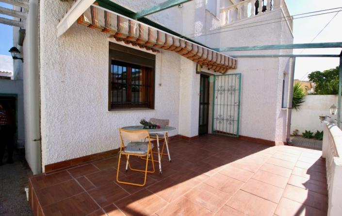 Image No.13-3 Bed Villa / Detached for sale