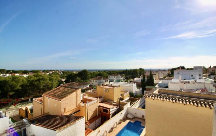 Image No.49-3 Bed Villa / Detached for sale