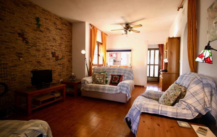 Image No.22-3 Bed Villa / Detached for sale