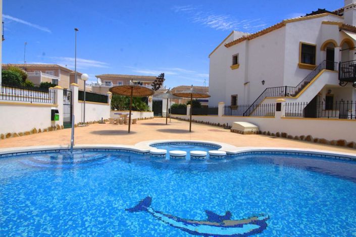 Image No.1-2 Bed Townhouse for sale