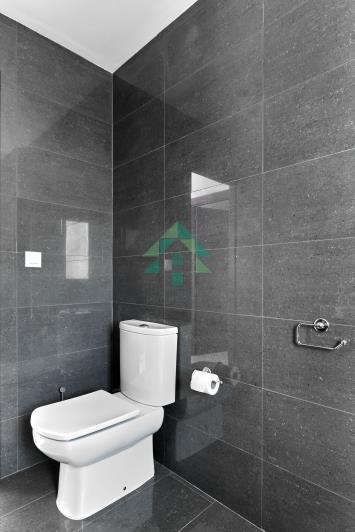 Image No.19-6 Bed Villa / Detached for sale