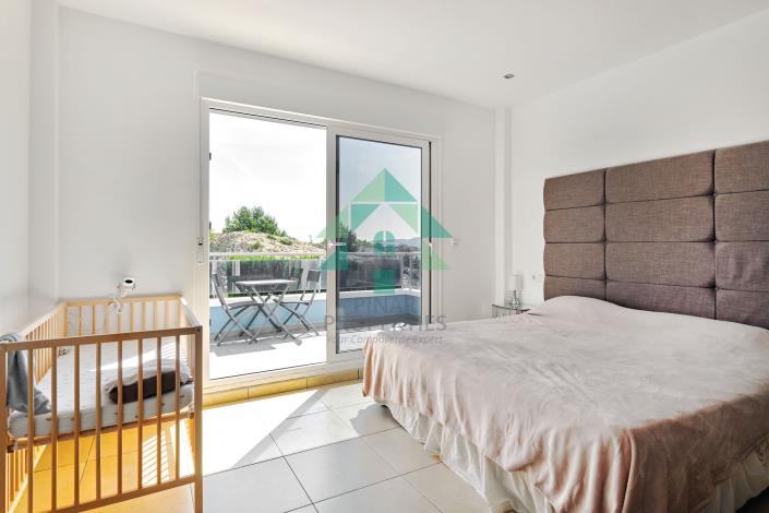 Image No.33-6 Bed Villa / Detached for sale