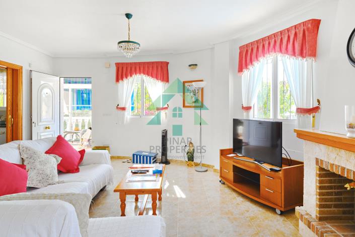 Image No.9-2 Bed Villa / Detached for sale