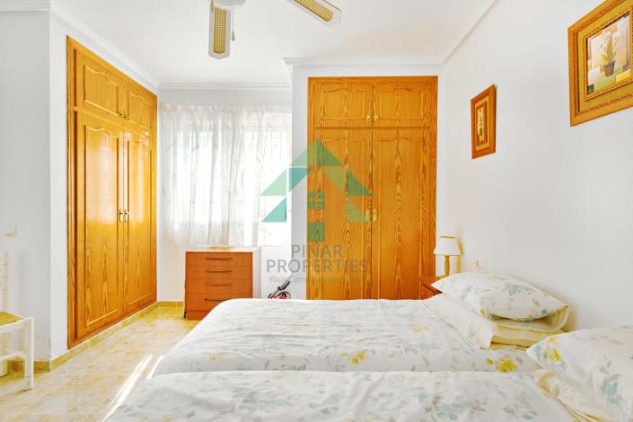 Image No.20-2 Bed Villa / Detached for sale