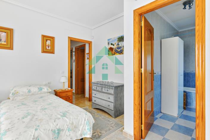 Image No.22-2 Bed Villa / Detached for sale