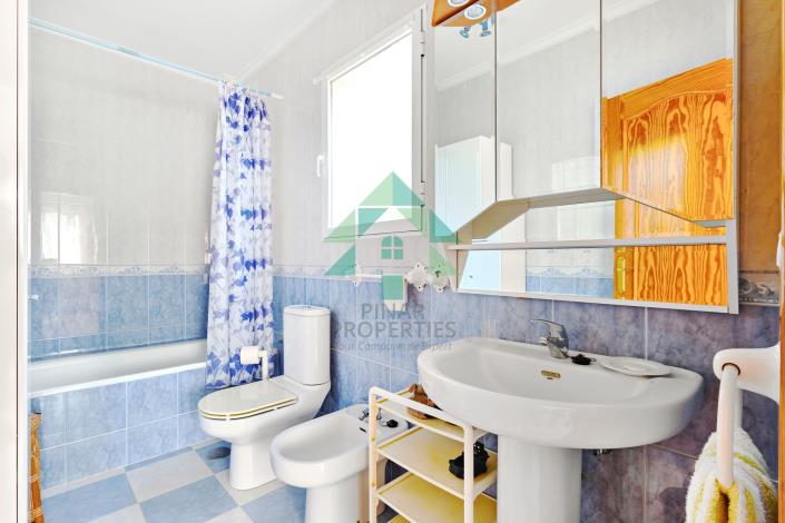 Image No.23-2 Bed Villa / Detached for sale