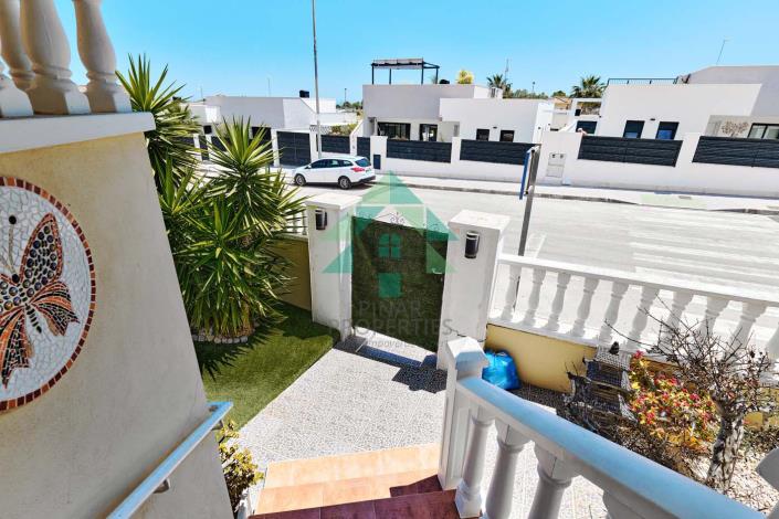 Image No.3-Villa / Détaché de 3 chambres à vendre à Pinar de Campoverde