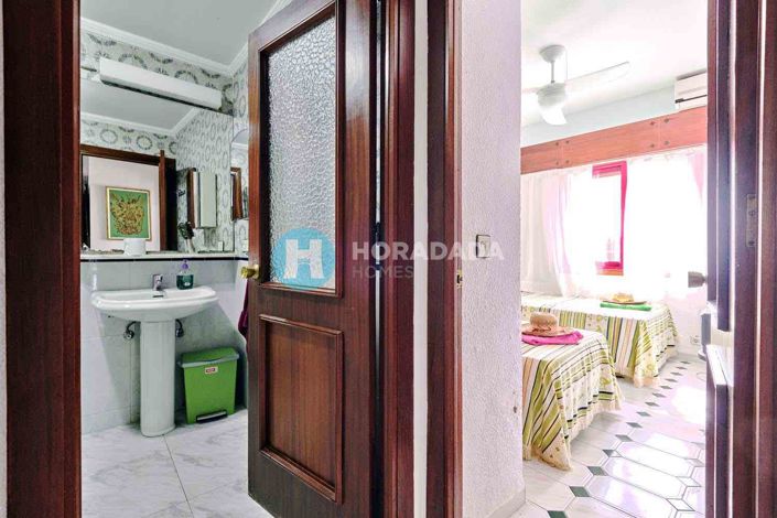 Image No.25-4 Bed Villa for sale