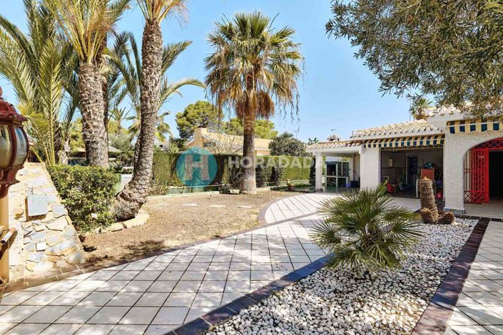 Image No.41-4 Bed Villa for sale