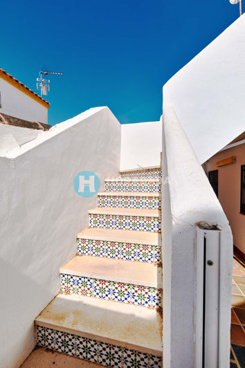 Image No.42-4 Bed Semi-Detached for sale